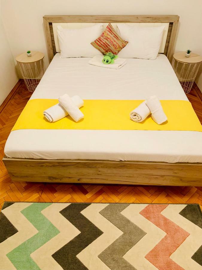 Ultracentral Apartment With All You Need: Wifi, Tv, Ac, Washer, Coffe ティミショアラ エクステリア 写真
