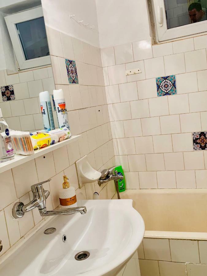 Ultracentral Apartment With All You Need: Wifi, Tv, Ac, Washer, Coffe ティミショアラ エクステリア 写真